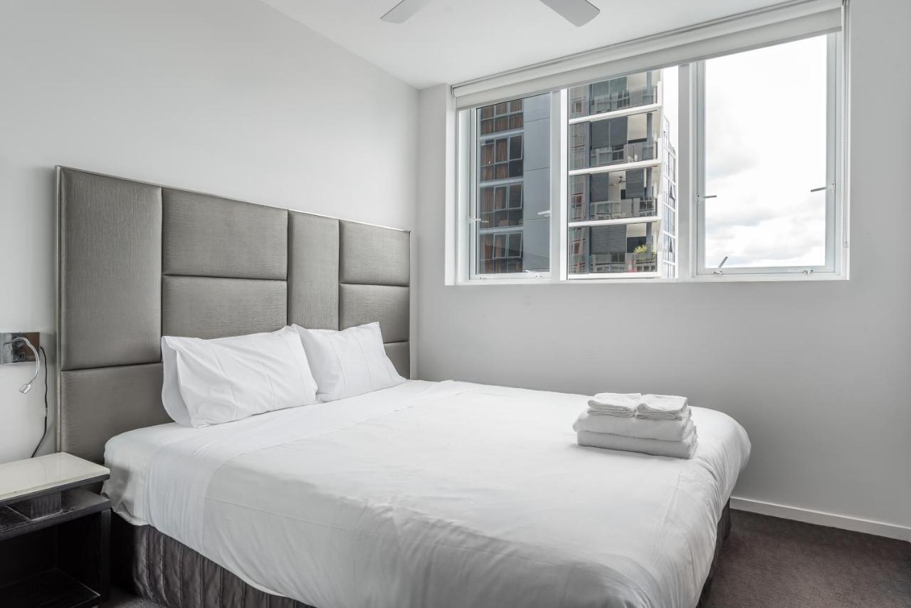 Two Bedroom Apartment On Ann Street Fortitude Valley By Serain Residences Брисбен Экстерьер фото